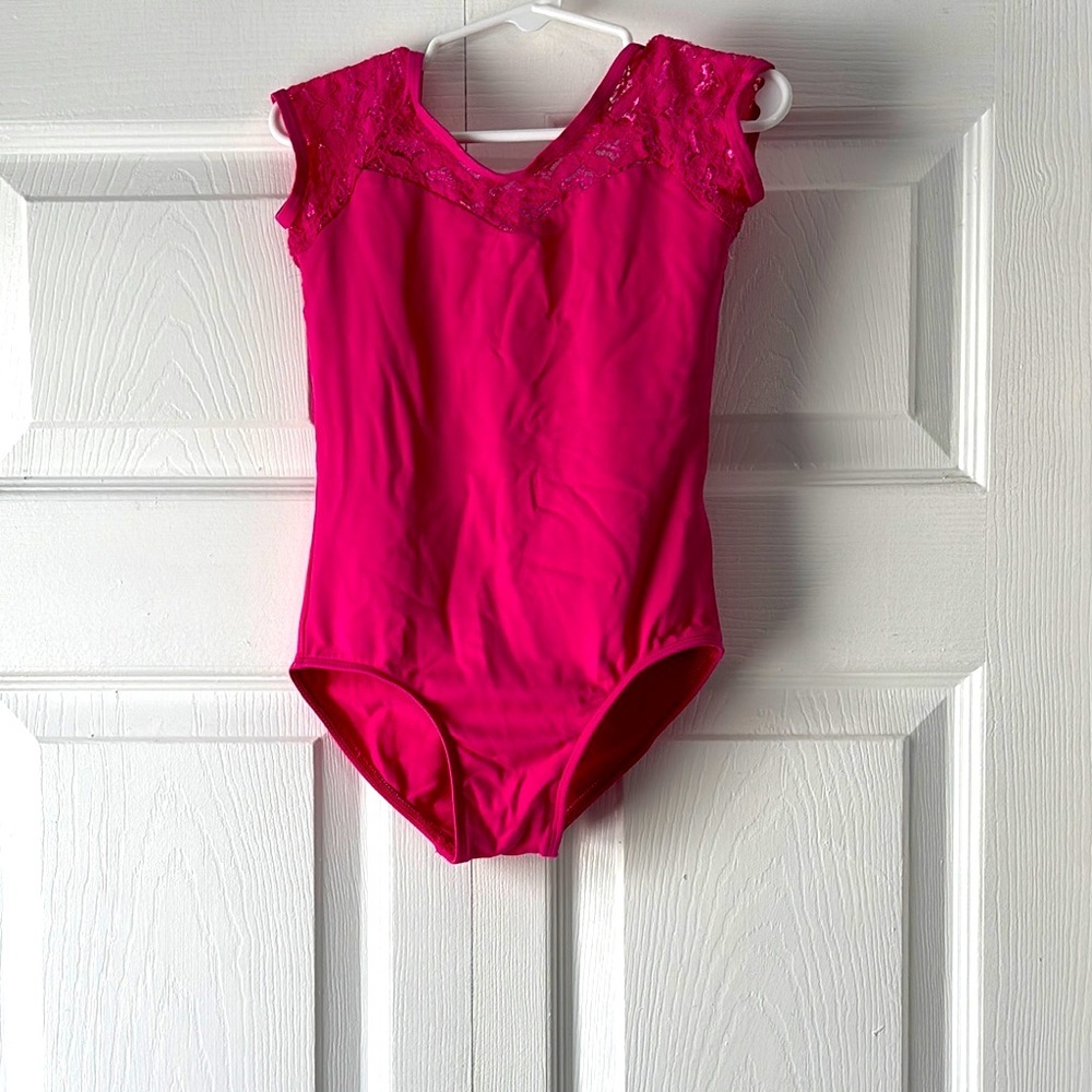 Danz N Motion 
Girls dance leotard